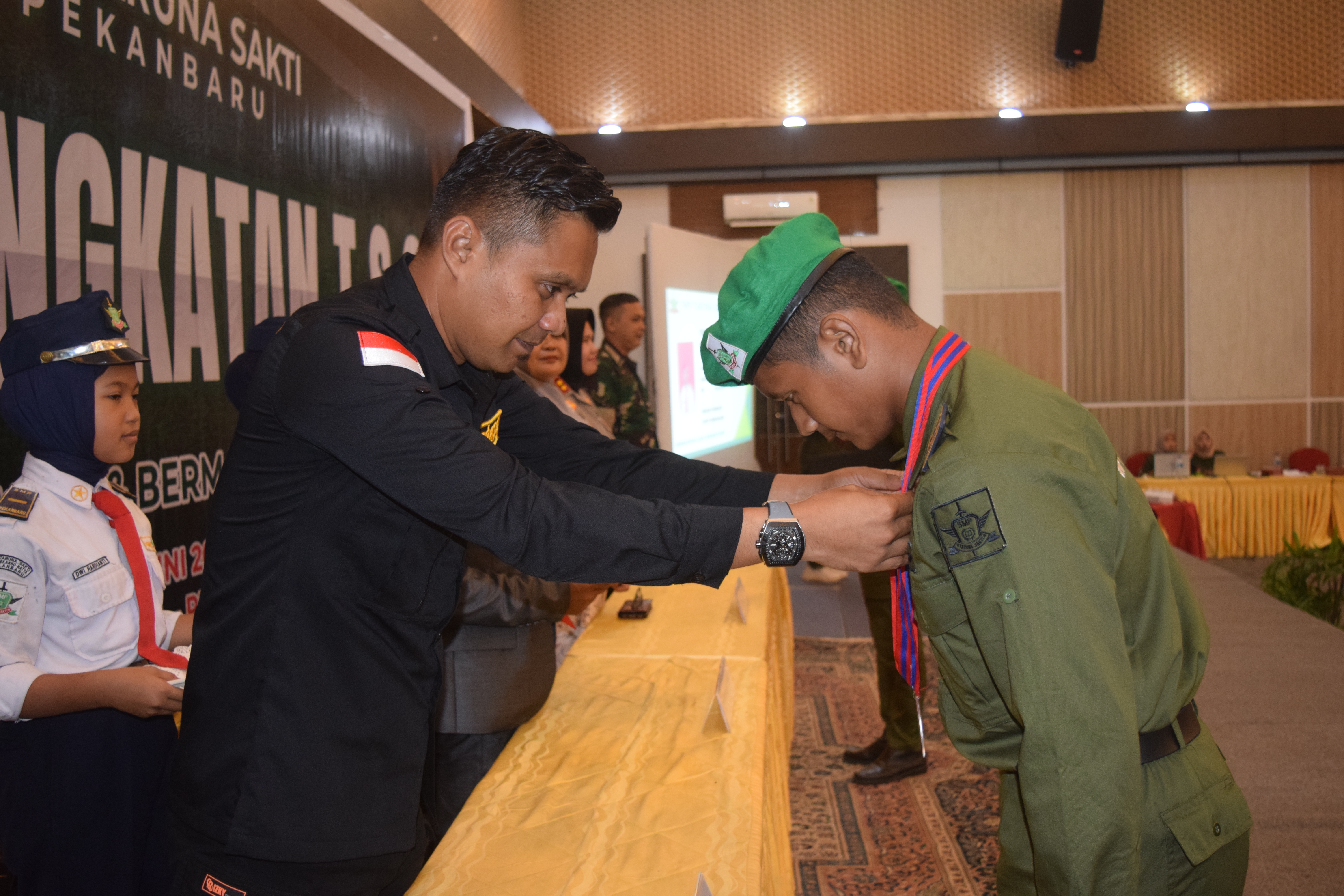Prosesi Pengukuhan Purna praja TS 01
